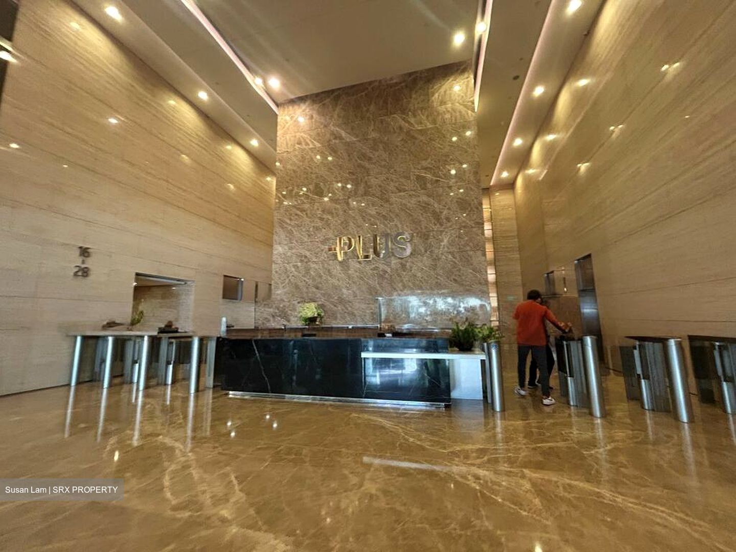 PLUS (D1), Office #498559941